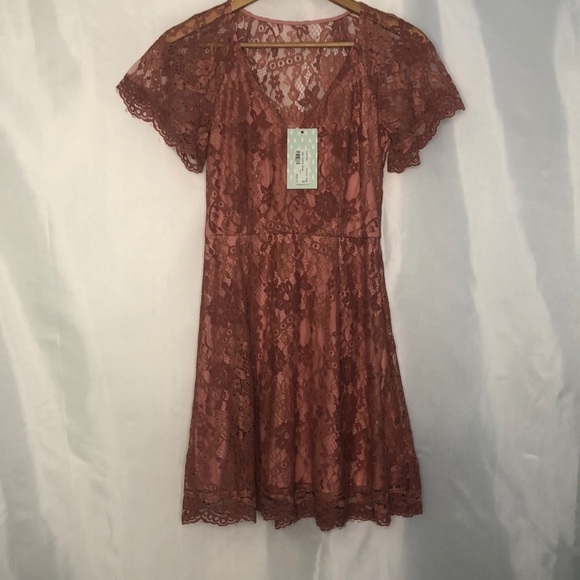 Black Swan Jules Flutter Dress Dusty Rose Size S - Picture 1 of 11